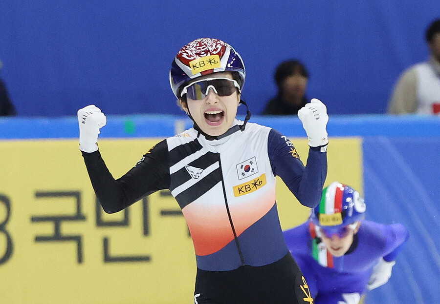 쇼트트랙 1500m 최강자 김길리, 안방에서 첫 월드컵 2관왕
