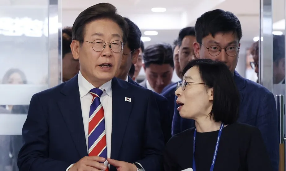 이 대통령 “대북 확성기 중지로 남북 신뢰 다시 쌓길”