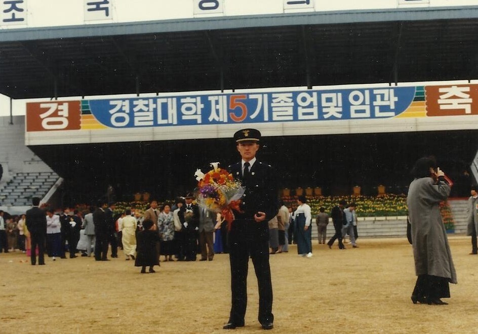 1989년 3월21일 제5기 경찰대생 졸업식과 임관식에 참가한 표창원 더불어민주당 의원. 표창원 의원실 제공
