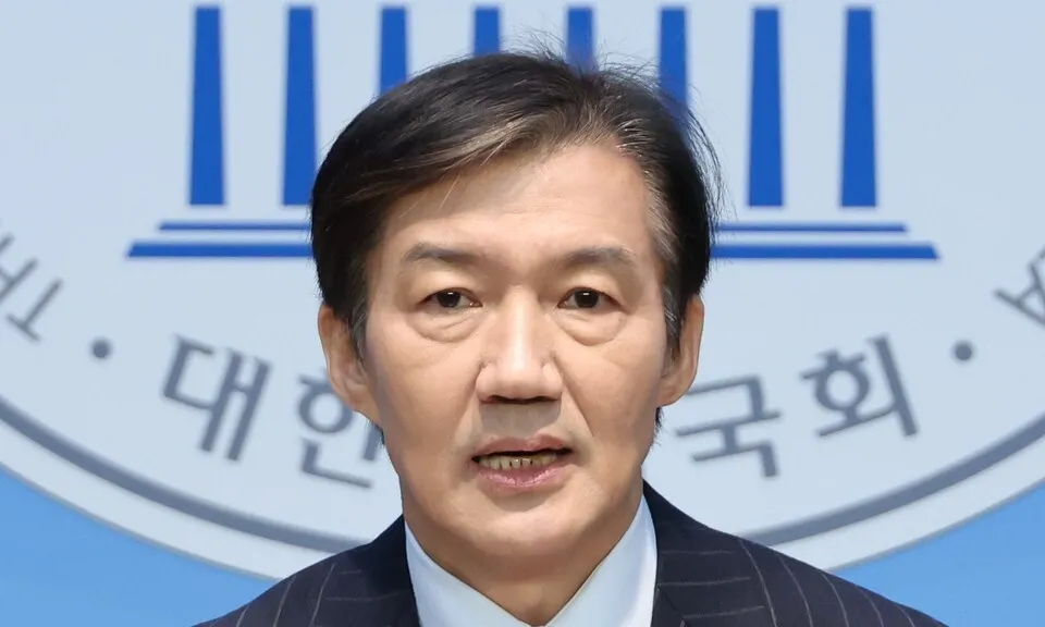조국 “대법 전원합의체 간 김건희, 구속 만료 두 달 남아…풀어주는지 지켜봐야”