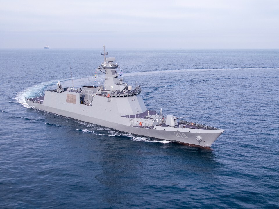 The ROKS Gyeongnam (FFG-819), which belongs to the same fleet as the new Cheonan frigate (FFG-826), can be seen sailing in this undated photo. (provided by the Republic of Korea Navy)