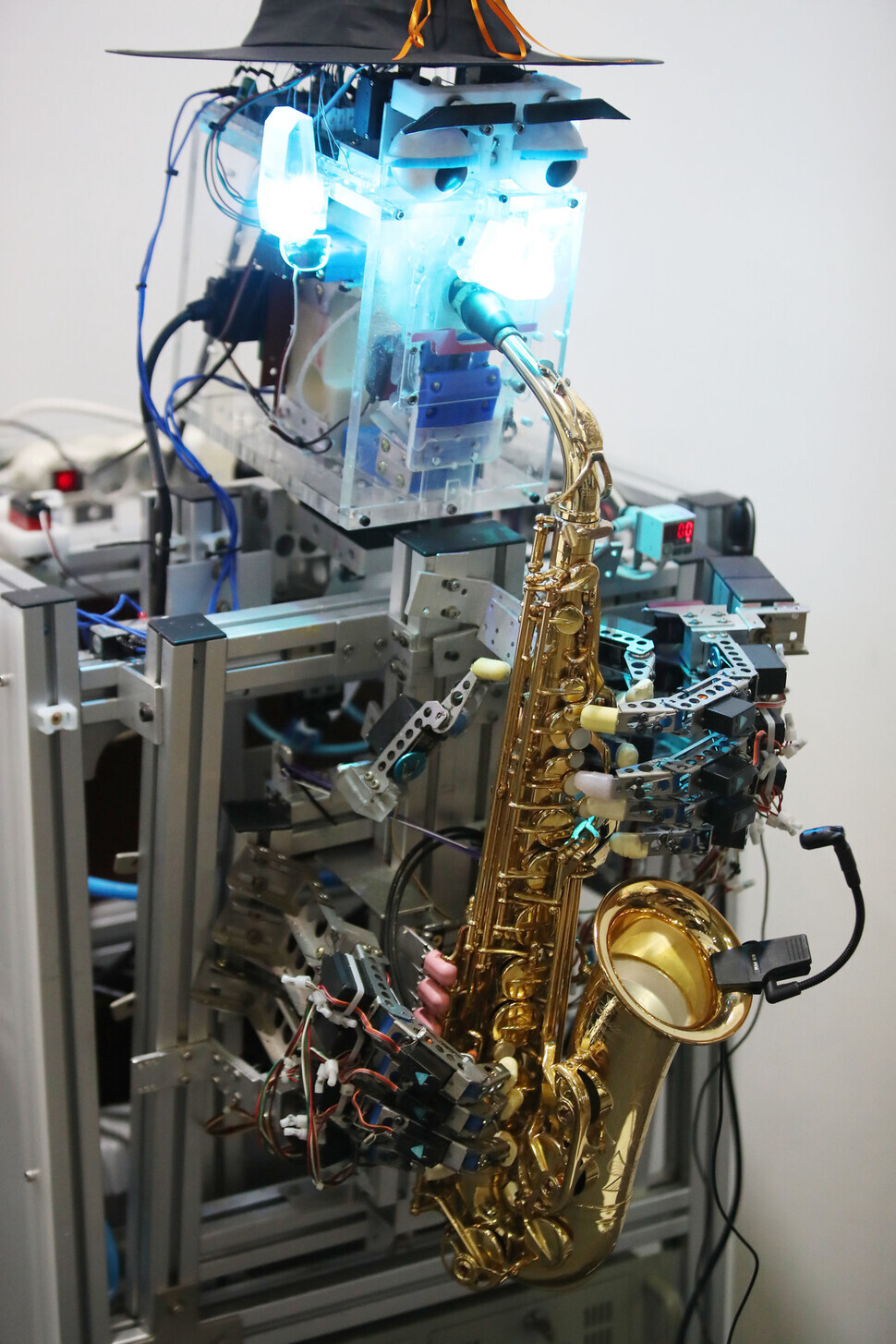 A robot developed by Baron Robotics plays the saxophone on Oct. 28, the opening day of Robotworld 2020 at KINTEX in Goyang, Gyeonggi Province.