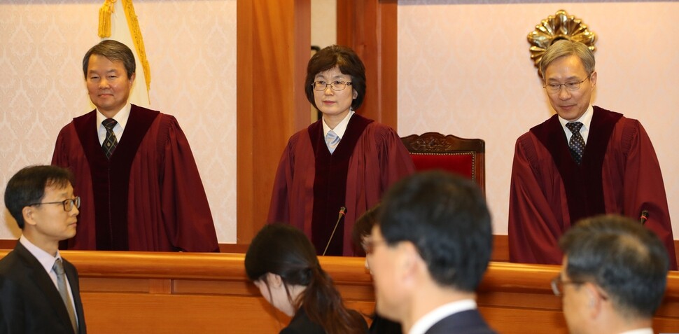 Justices (from left to right) Lee Jin-sung