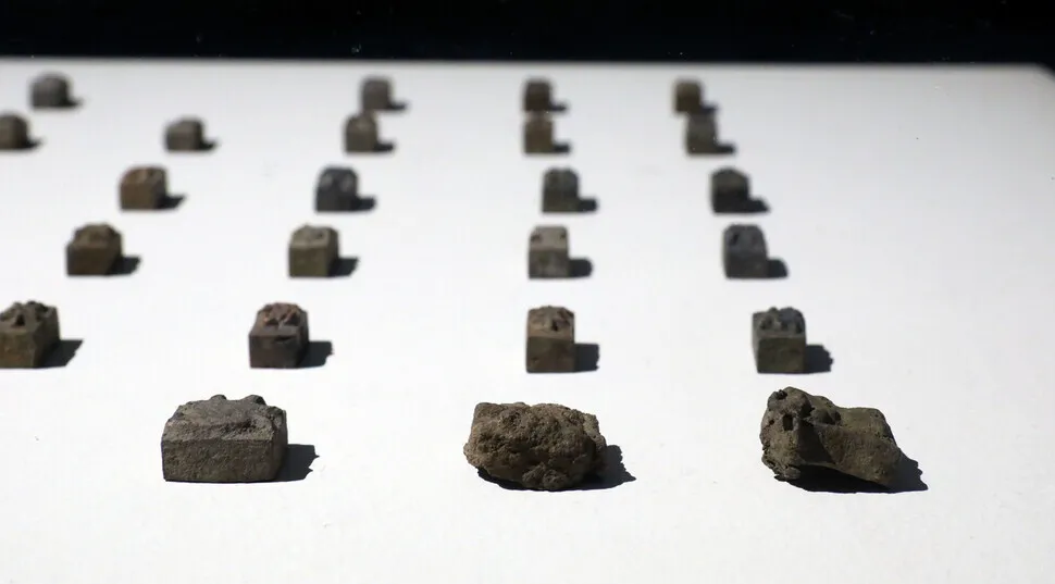 Photo] Joseon era relics unearthed in Insadong go on display