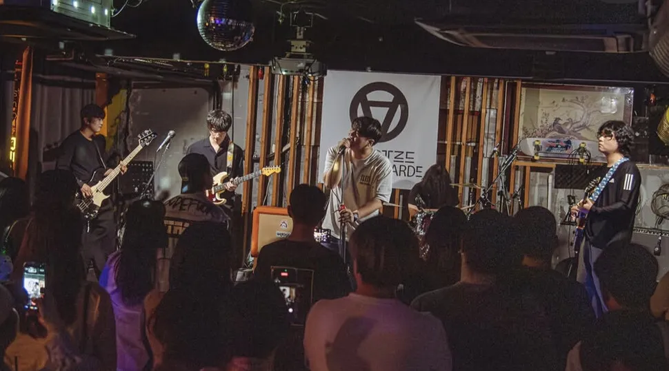 韓国のライブハウス、観客のダンスで2カ月の営業停止処分に