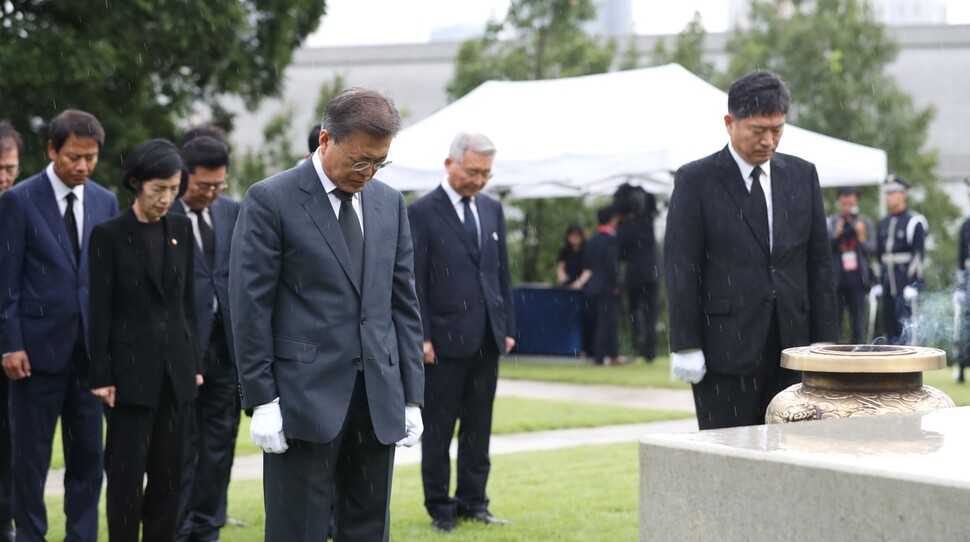 President Moon Jae-in pays his respects in front of the tomb of Kim Ku in Yongsan-gu