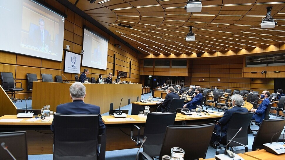 A meeting of the International Atomic Energy Agency Board of Governors in Vienna, Austria, on Nov. 18. (provided by the IAEA)