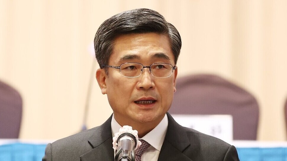 Suh Wook, the former minister of defense under President Moon Jae-in, speaks at an event in this undated file photo. (Yonhap)