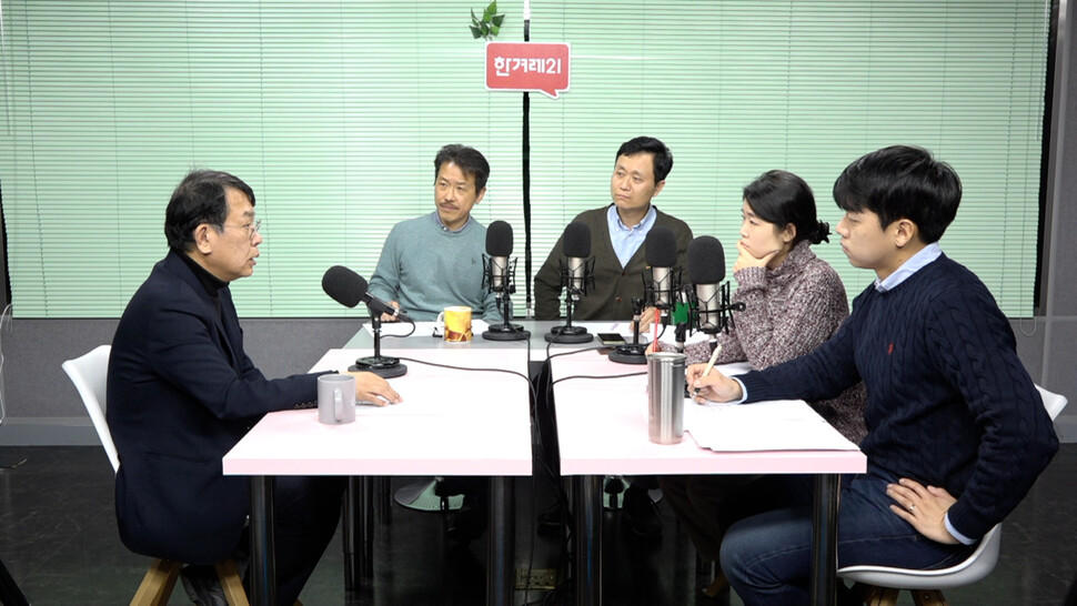 김종대 전 정의당 의원이 2024년 3월11일 한겨레21 유튜브 프로그램 ‘사기자’에 출연해 이야기 나누고 있다. 사기자 갈무리