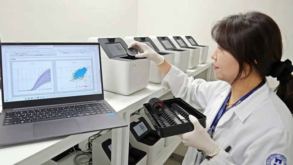 3주 걸렸던 만성 백혈병 유전자검사, 하루 만에 [건강한겨레] - 뉴스 썸네일 이미지