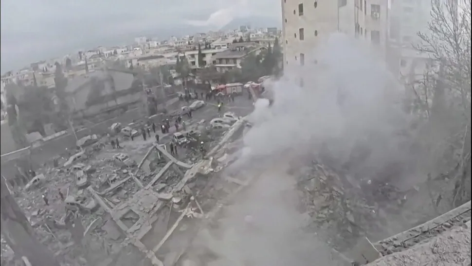 이란 에너지 시설 공습 관련 보도 이미지