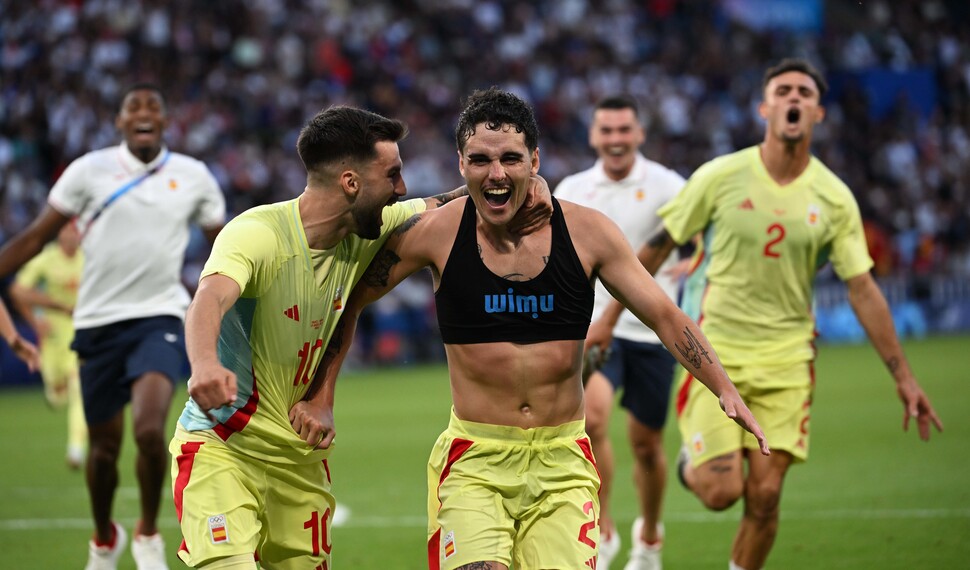 Espanha ganha ouro depois de derrotar a França…o primeiro título olímpico de futebol em 32 anos