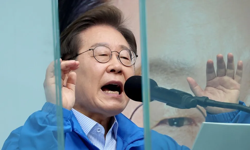 이재명, 국힘 ‘배우자 토론’ 거부…“신성한 주권행사의 장을 이벤트화”