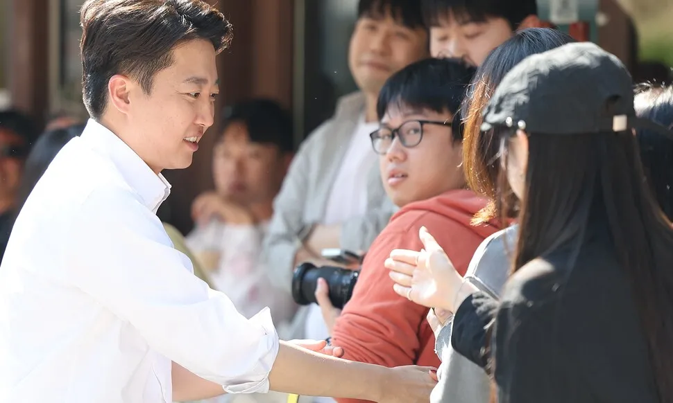 “이준석 여성혐오 발언, 토론 보던 사춘기 딸 충격받고 방에 들어가” 분노한 부모들