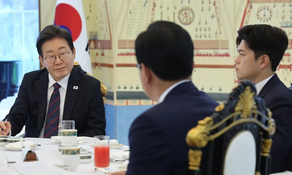 임기 18일 만에 ‘A4 청구서’ 꺼낸 국힘…이 대통령 ‘협치’ 당부