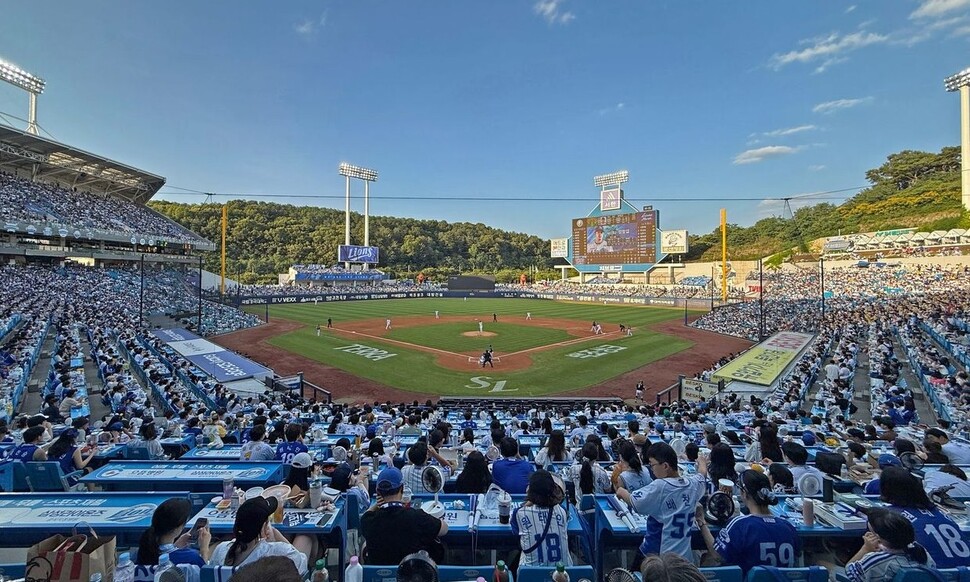 On the 5th, Daegu Samsung Lions Park has a full crowd. Provided by Samsung Lions
