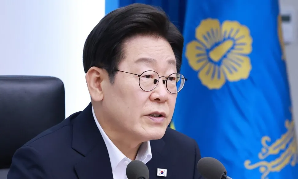<font color="#FF4000">[단독] </font>이 대통령 ‘지게차 학대’ 직접 챙긴다…“근본변화 이끌 의제 가져오라”