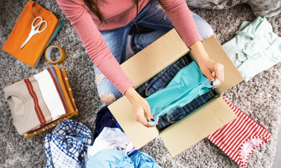 가성비에 '그 시절 감성'까지...Z세대 눈길에 '중고패션 전성시대' - 뉴스 썸네일 이미지