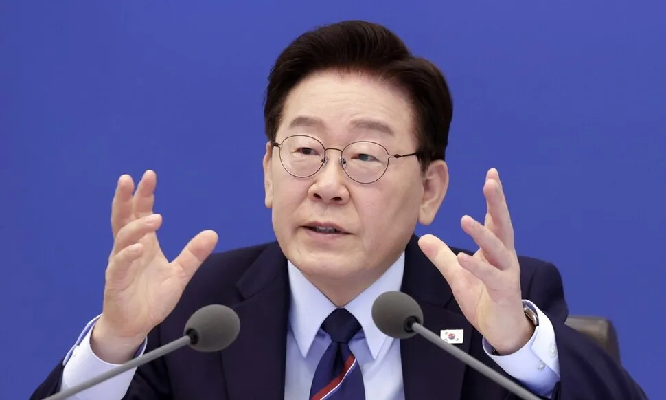직접 나선 이 대통령 “AI 초과 ‘세수’ 국민배당 검토…‘이윤’ 아닌데 음해”