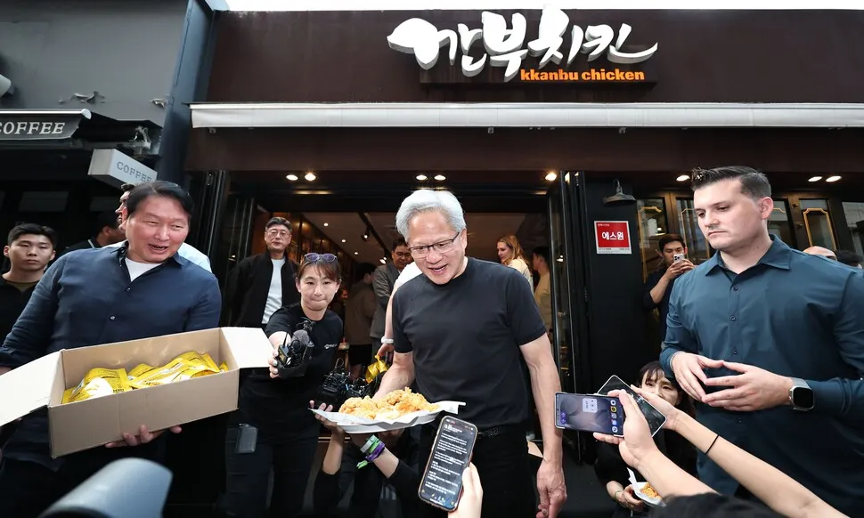 젠슨 황 “메모리 수요 엄청나…앞으로 몇 년 동안 공급 부족할 것”