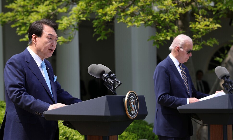 President Yoon Suk-yeol of South Korea speaks at a joint press conference with US President Joe Biden on April 26 (local time) in the White House Rose Garden. (Yonhap)