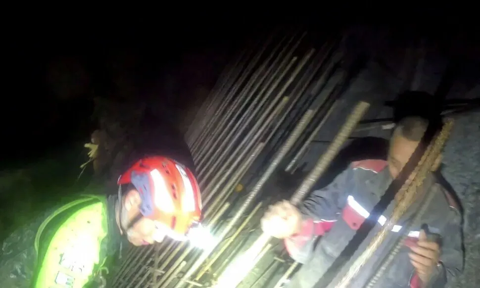 [Video] Miraculous rescue at Nepal hydropower plant offers new hope for missing Koreans