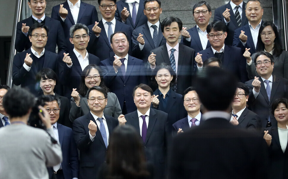 Prosecutor General Yoon Seok-youl at the Daejeon District Prosecutors’ Office during a tour of prosecutorial offices on Oct. 29. (Yonhap News)