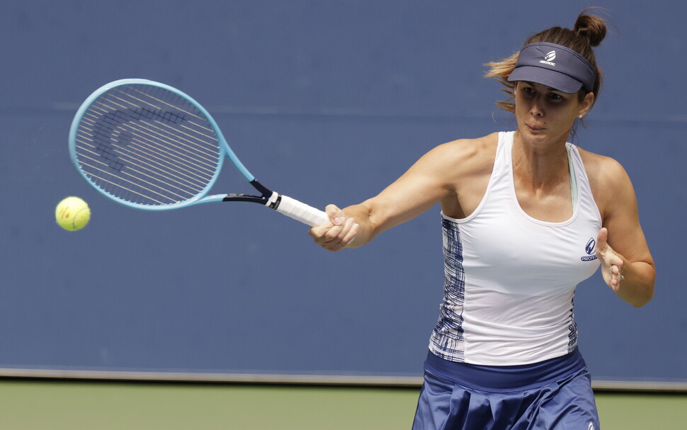 2020년 9월9일(현지시각) 미국 뉴욕에서 열린 US오픈 테니스대회 여자 단식 8강 경기에 출전한 츠베타나 피론코바(33·불가리아). EPA 연합뉴스