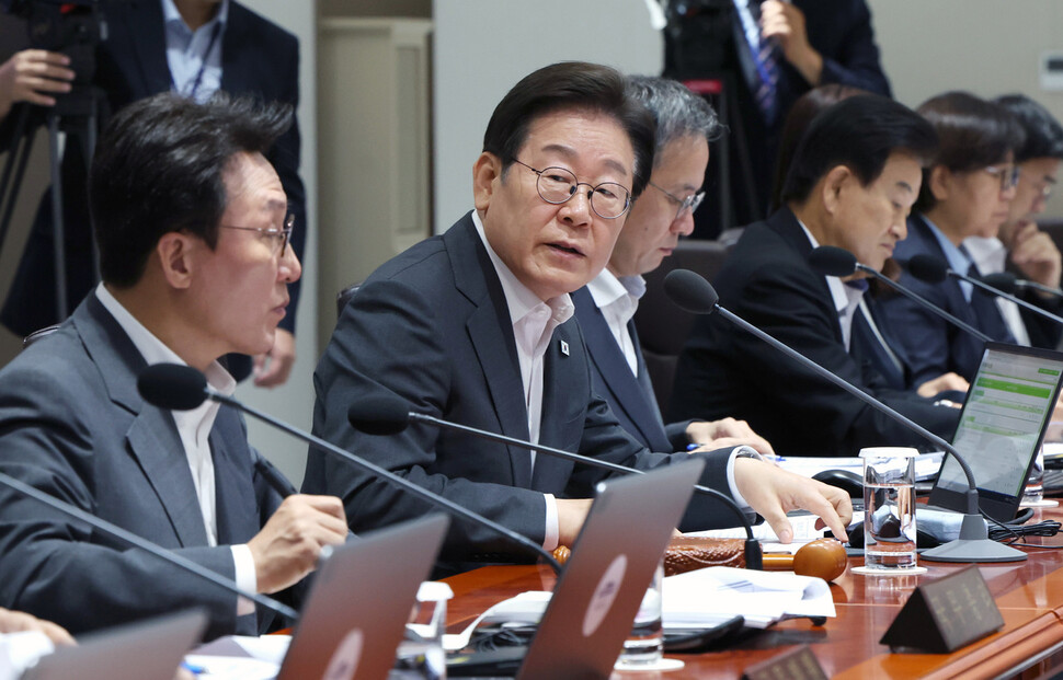 이재명 대통령이 2025년 7월22일 서울 용산 대통령실 청사에서 열린 국무회의에서 발언하고 있다. 대통령실사진기자단