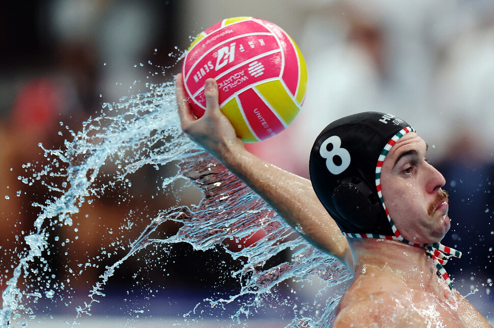On the 24th (local time), the 2025 World Swimming Championship Men's Sugu Finals are being held at the Singapore OCC (OCBC) Arcular Center. Singapore/Reuters Yonhap News