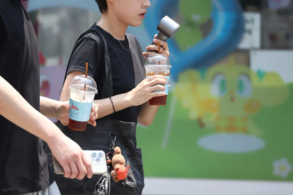 낮 최고 36도 ‘폭염’…경기 북동부 등 5㎜ 비