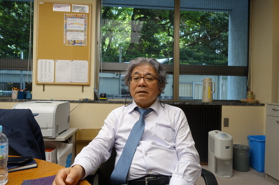 Masao Okonogi, professor emeritus at Keio University (Hankyoreh archives)