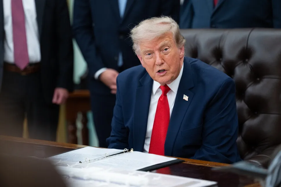 Trump warns of strong strike on Iran amid Saudi involvement and Mediterranean escalation fears