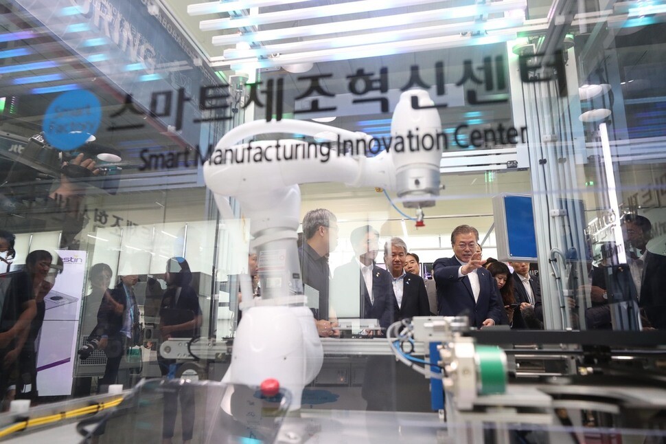 South Korean President Moon Jae-in announces his vision for a manufacturing industry renaissance at the Smart Manufacturing Innovation Center in Ansan