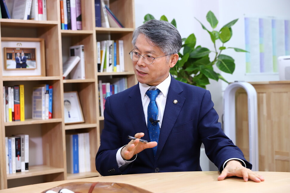 더불어민주당 검찰개혁 태스크포스 민형배 의원은 “이 정권에서 검찰개혁법이 관철되도록 하겠다”고 말했다. 민형배 의원실 제공