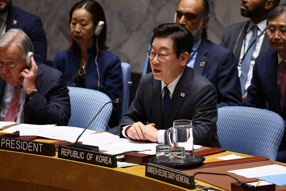 이재명 대통령이 2025년 9월23일(현지시각) 미국 뉴욕 유엔본부에서 안전보장이사회 공개 토의를 주재하고 있다. 연합뉴스