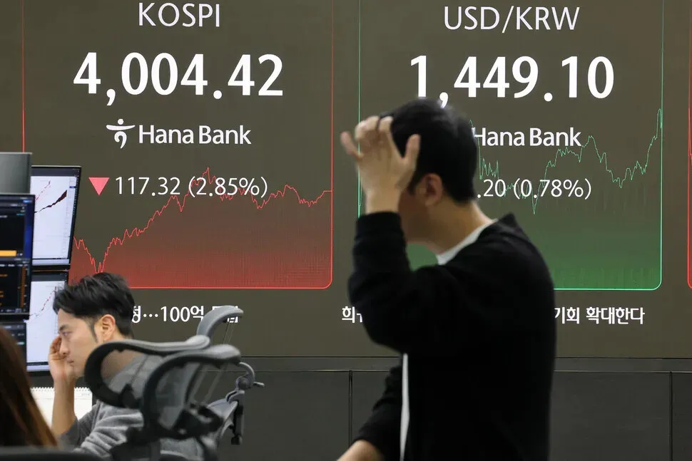 After record-breaking rally, AI bubble jitters send KOSPI diving