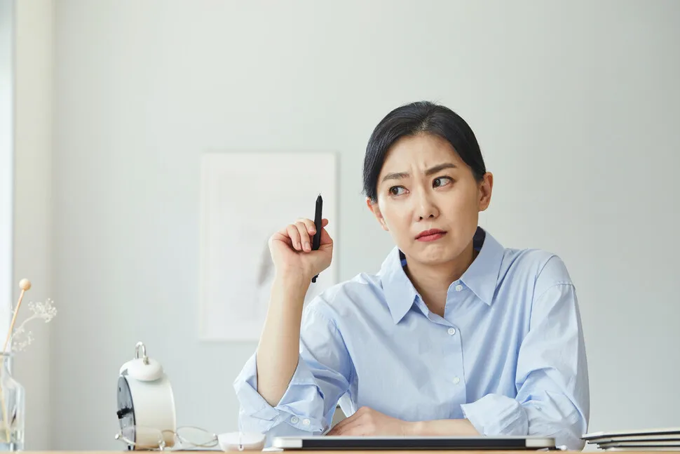 나는 왜 햄릿처럼 자꾸만 미루는 걸까요? [.txt] - 뉴스 썸네일 이미지