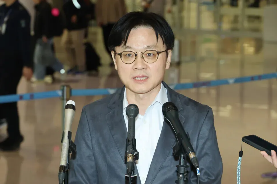 Industry minister says gov’t may suspend strike with arbitration if Samsung union walks off job