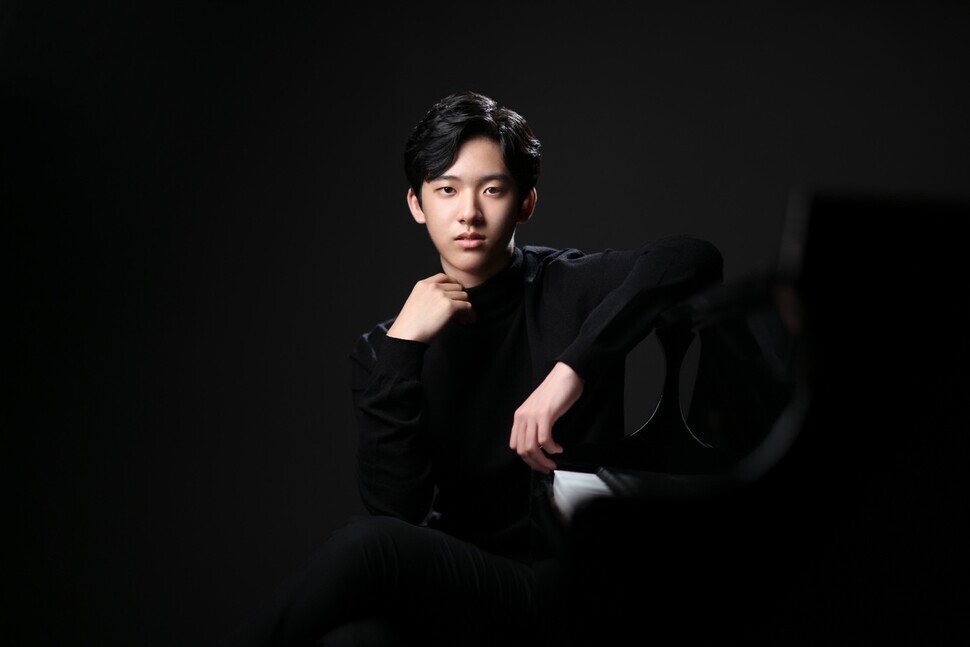 Lim Yun-chan, the 18-year-old winner of the Van Cliburn International Piano Competition (provided by Kumho Art Hall)
