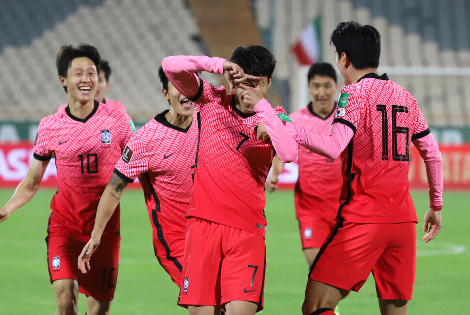 South Korea's Son Heung-min celebrates a goal during a match against Iran’s national team held on Tuesday in Tehran, Iran, in the final qualifying round for the 2022 FIFA World Cup in Qatar. (Yonhap News)