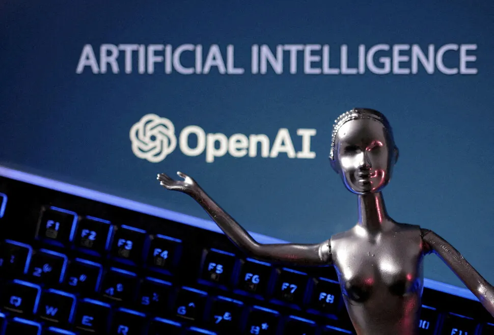 ‘AI 위협론’에 인류가 뭉친다…진보 샌더스-극우 배넌 ‘뜻밖의 동맹’