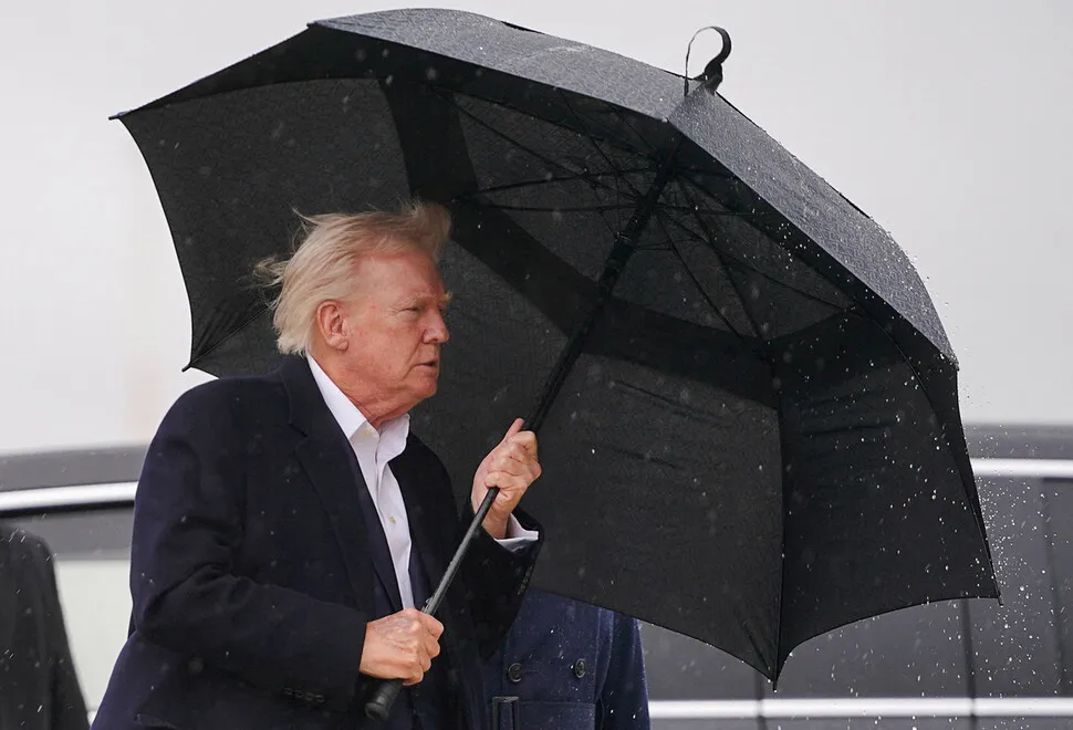 Trump's Tariff Policy After Storm, Dollar Collapses - News Directory 3