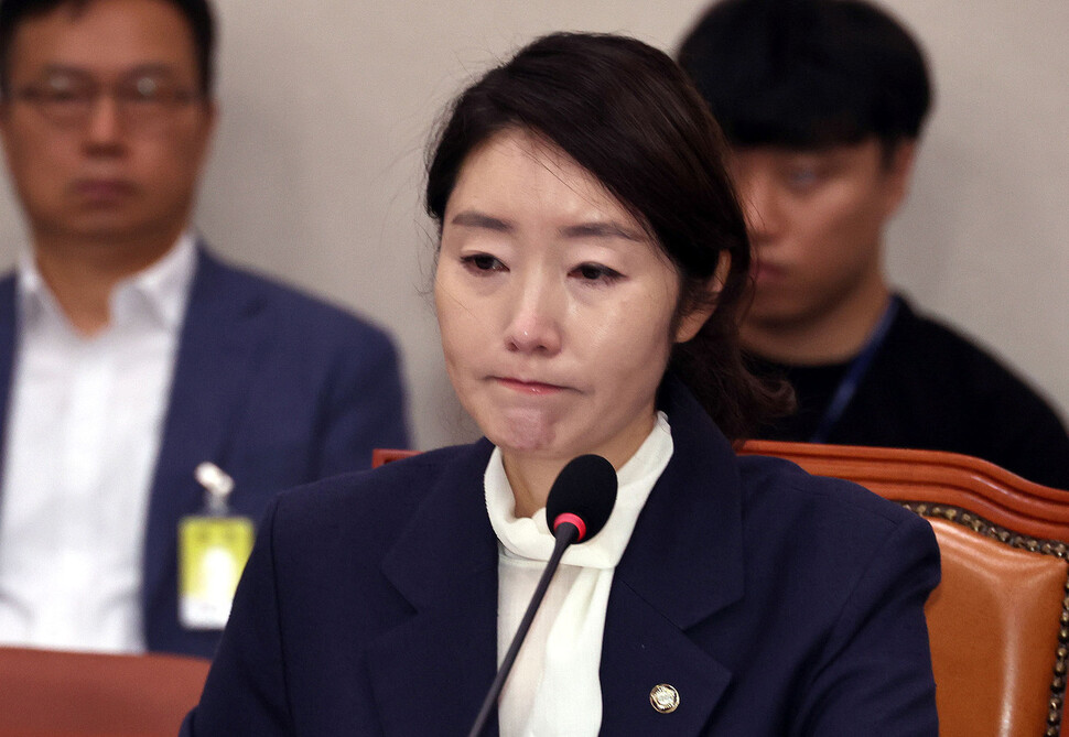 강선우 여성가족부 장관 후보자가 2025년 7월14일 오전 서울 여의도 국회에서 열린 인사청문회에 참석해 의원 질의를 듣고 있다. 한겨레 윤운식 선임기자&nbsp;