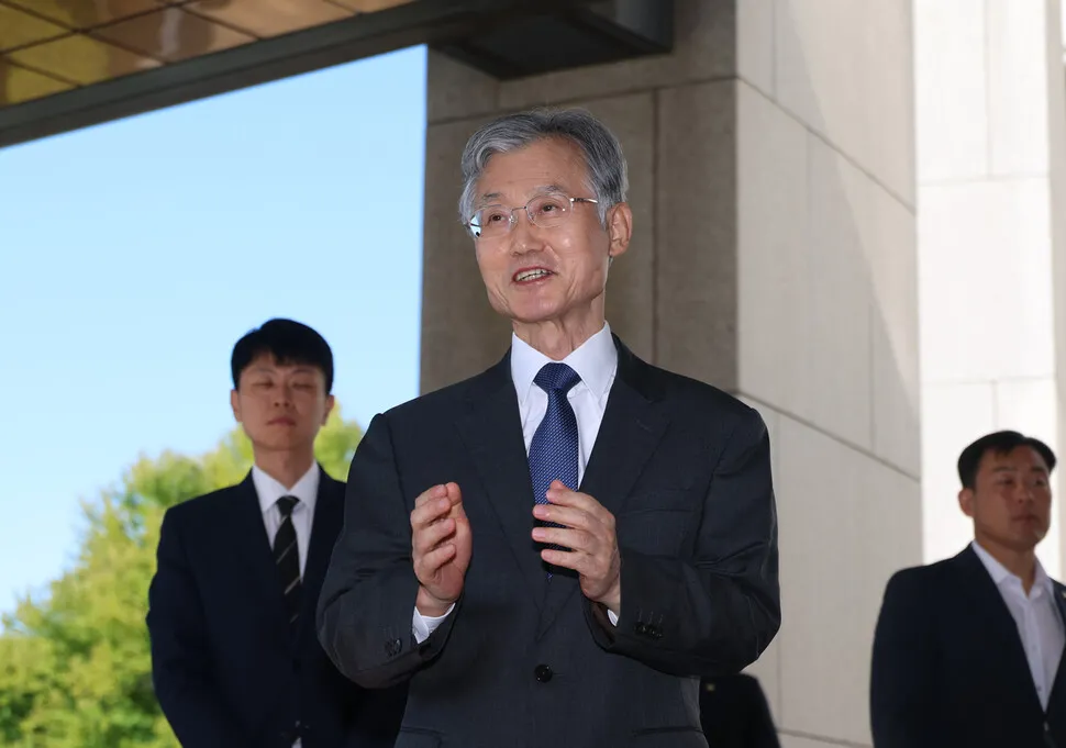 ‘대법관 2인 공백’ 대법원, 소부 재편으로 심리 차질 방지…‘후임 재제청’ 고심중