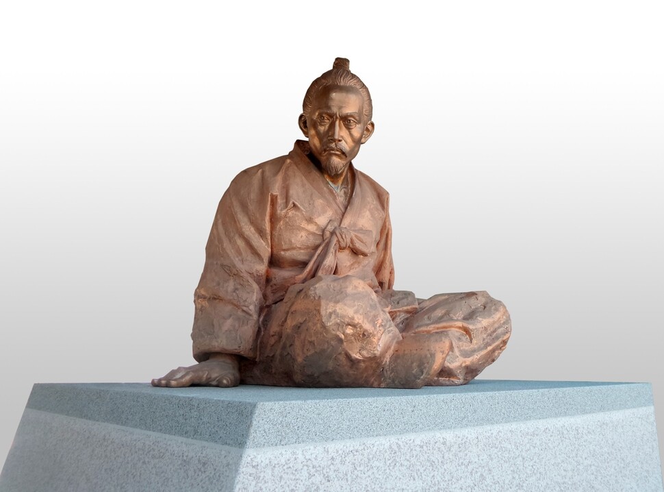 [Photo] Unveiling a statue of peasant leader Jeon Bongjun