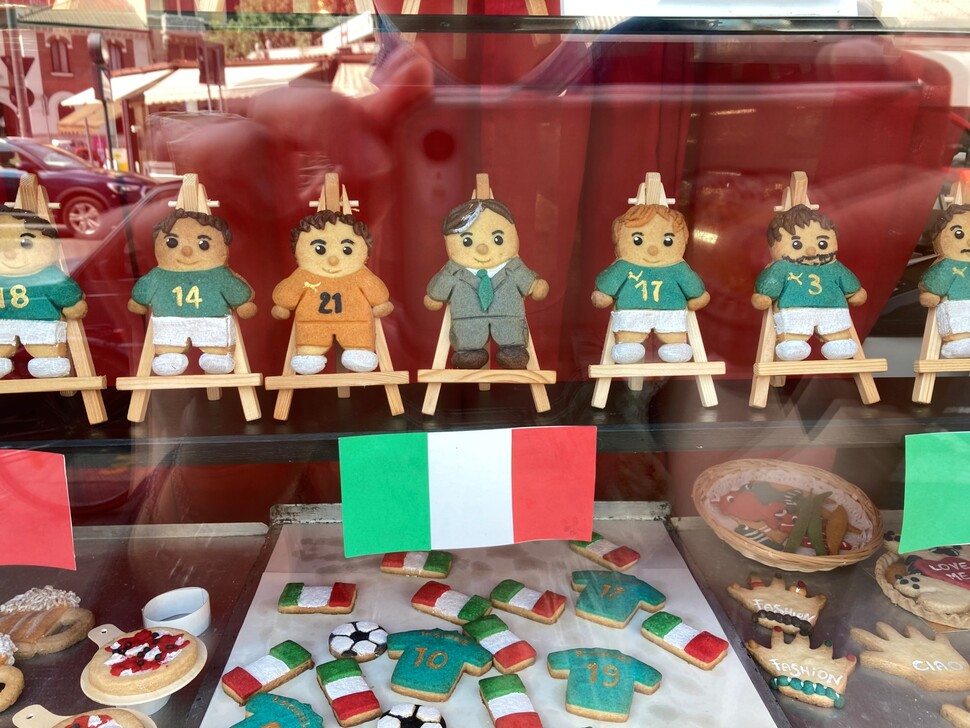 ‘유로 2020’ 우승 이후 동네 빵집에서 구운 이탈리아 국가대표팀 비스킷. 박사라 제공