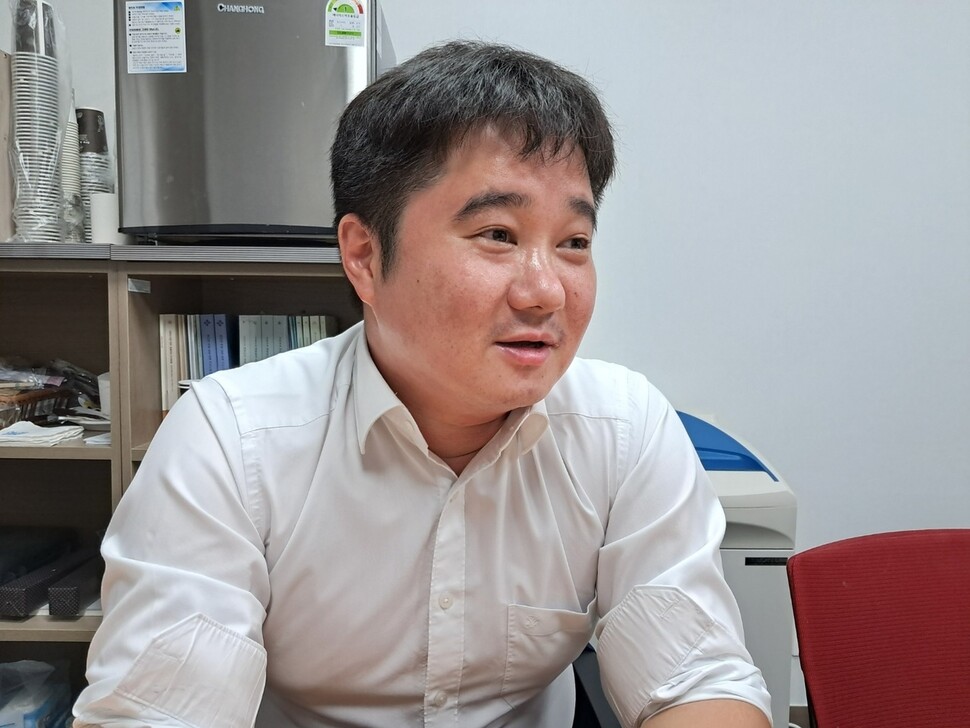 사단법인 온율의 배광열 변호사.