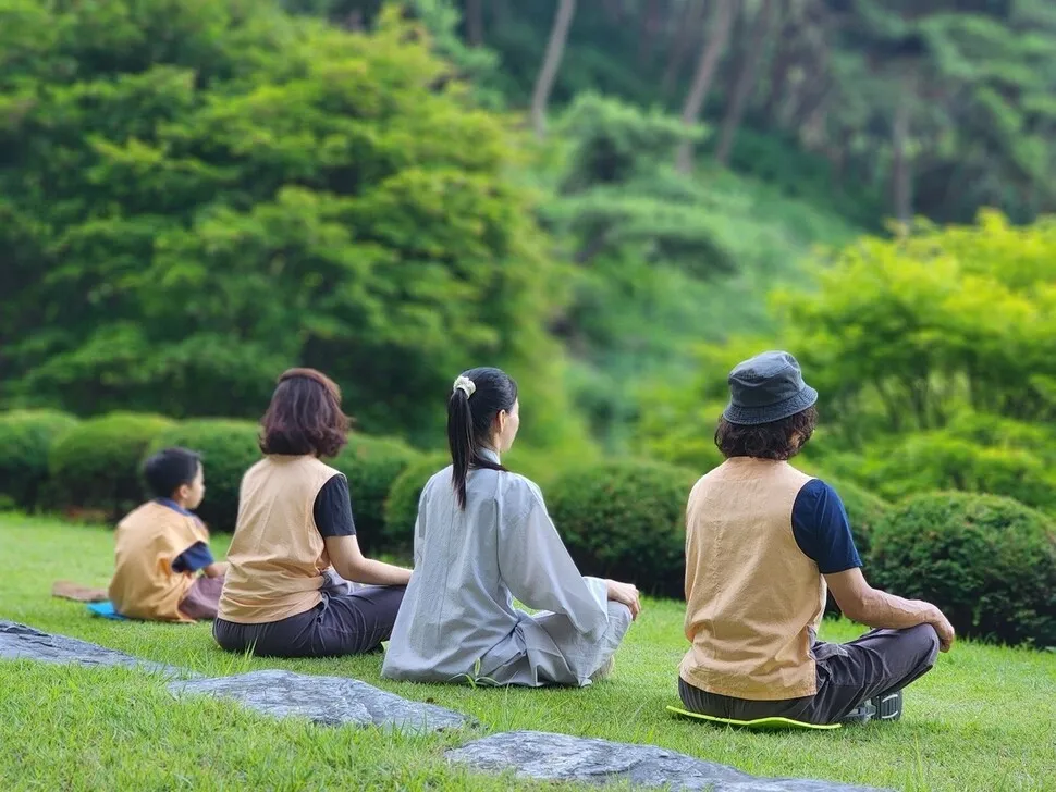 책 읽고 땀 흘리며 몸과 마음이 쑥쑥 - 뉴스 썸네일 이미지