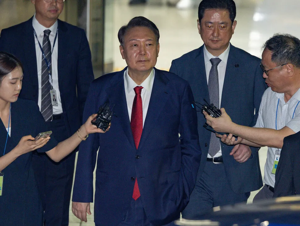 [사설]강제구인 불응한 윤석열 전 대통령, 잡범처럼 굴…